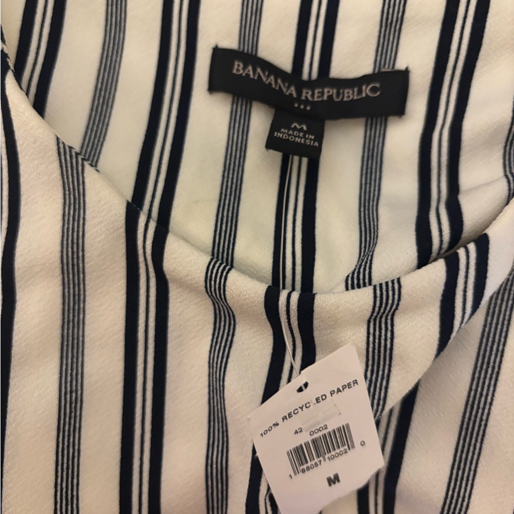 Banana Republic Black and White Asymmetrical Dress - Picture 3 of 4
